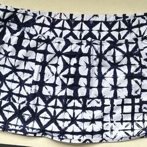 Garnet Hill Navy and White Star Pattern Skirt